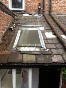 new kitchen extension with vellux window spanish slate and lead work 04