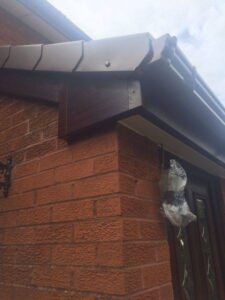 rosewood fascia cream soffits 18 18