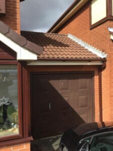 cream upvc soffit fascia brown dry verge 09