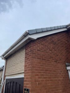 white upvc fascia guttering soffit01