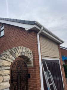 white upvc fascia guttering soffit03