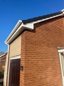 white upvc fascia guttering soffit19