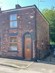 facia guttering replacement project oldham 01